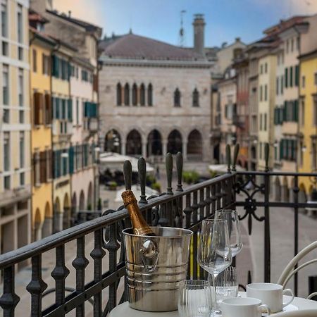 Mercatovecchio Luxury Apartments Udine Kültér fotó